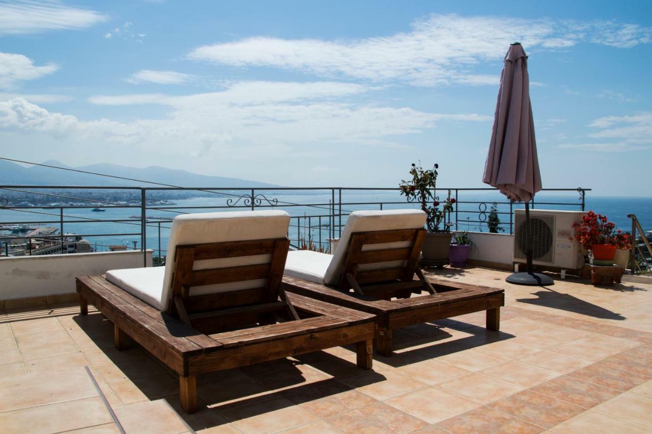 Piraeus Lux Secret Apartman Kültér fotó